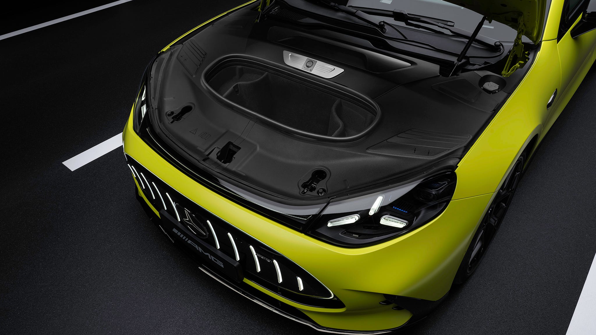 Das neue Mercedes-AMG GT 63 4-Türer Coupé, 2026. Mercedes-AMG GT 63 4-Türer Coupé | Energieverbrauch kombiniert 21,0-17,9 kWh/100 km | CO2 Emissionen kombiniert 0 g/km | CO2-Klasse: A // The all-new Mercedes-AMG GT 63 4-Door Coupé, 2026. Mercedes‑AMG GT 63 4-Door Coupé | combined energy consumption 21.0-17.9 kWh/100 km | combined CO2 emissions 0 g/km | CO2 class: A