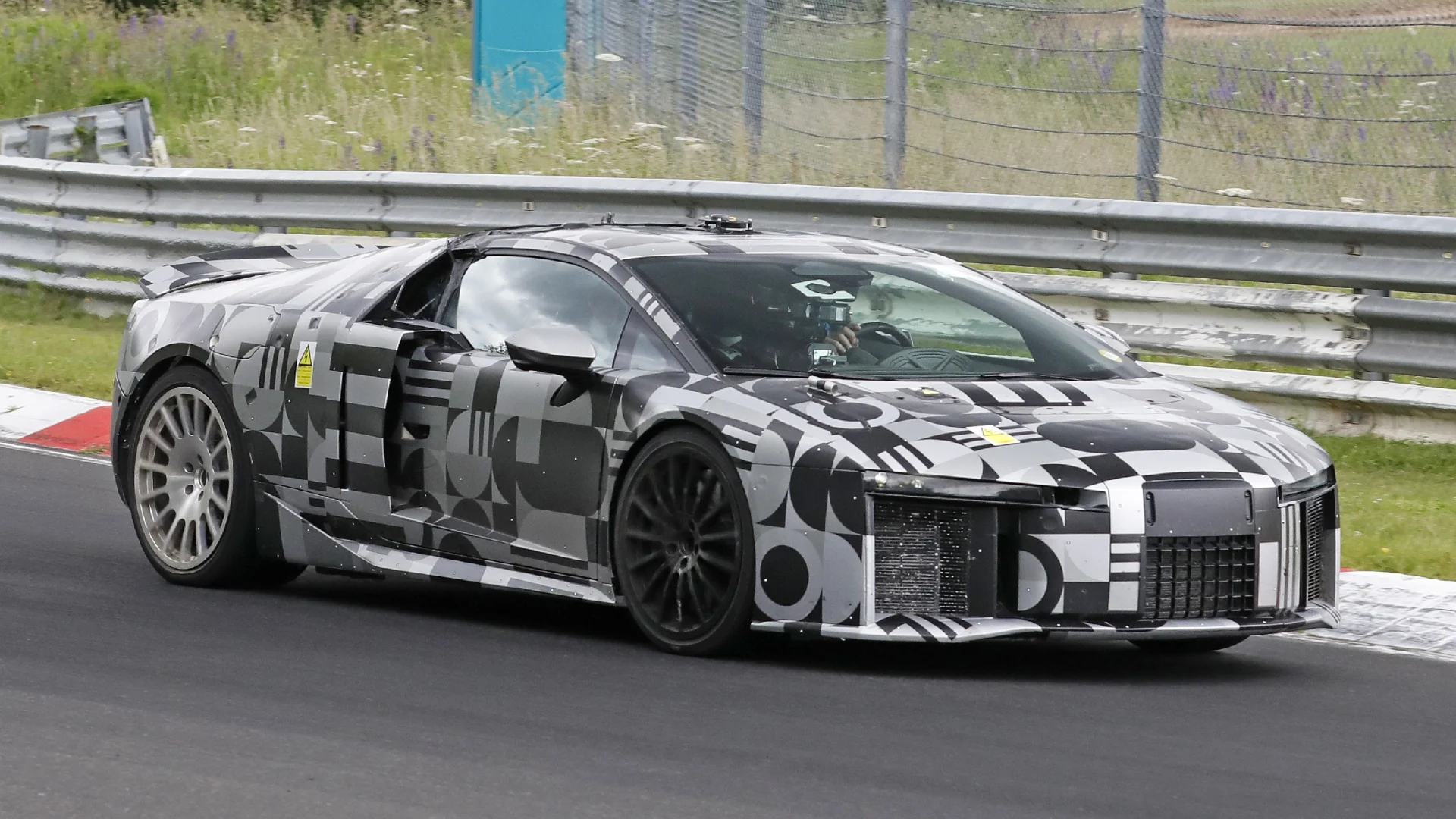 Based on a Lamborghini but somehow more expensive – Audi's supercar goes testing