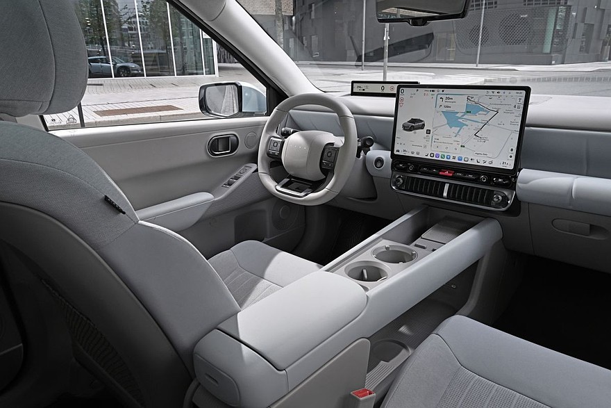 Стандартный Hyundai Ioniq 3