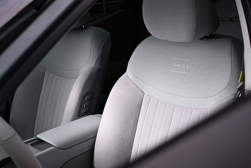 Стандартный Hyundai Ioniq 3