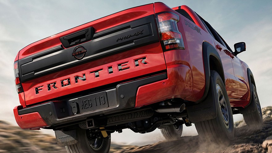 На фото: корма Nissan Frontier 250th Anniversary Edition