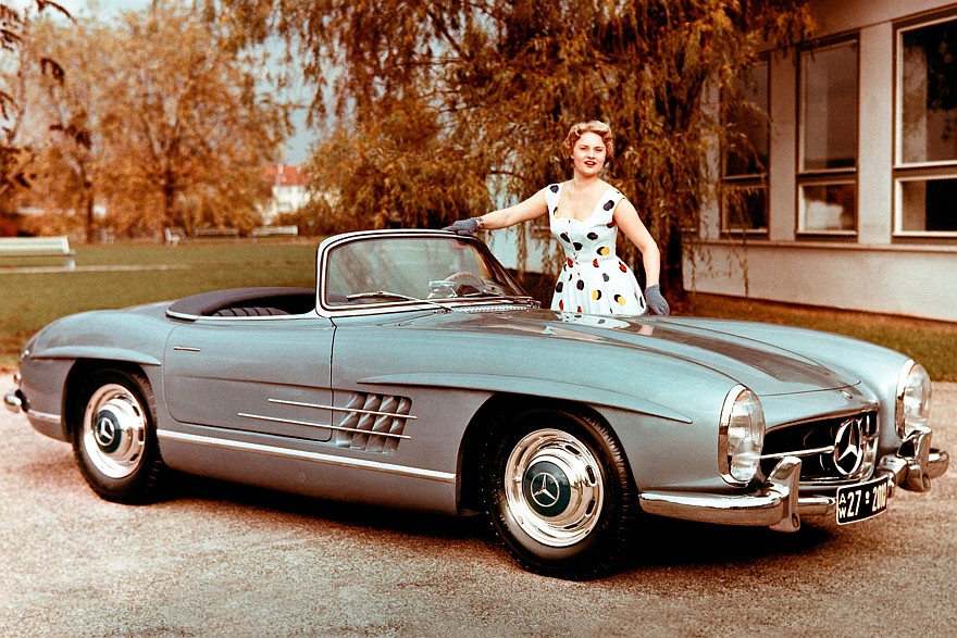 Mercedes-Benz 300 SL Roadster (1957). Выпущено 1858 шт