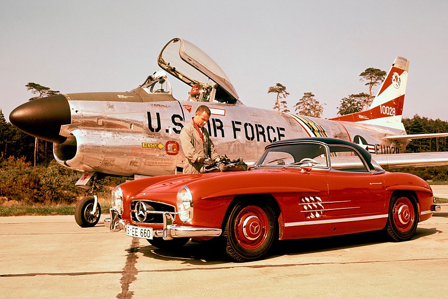 Mercedes-Benz 300 SL Roadster (1957). Выпущено 1858 шт