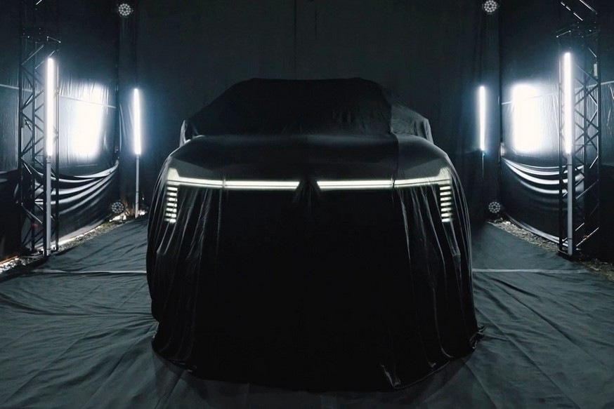 New Mitsubishi Pajero appears in fresh footage ahead of premiere