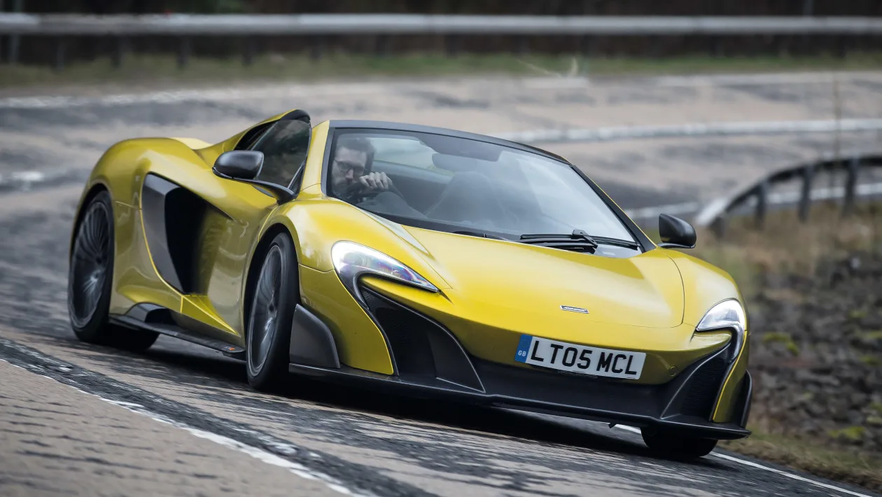 McLaren 675LT Spider