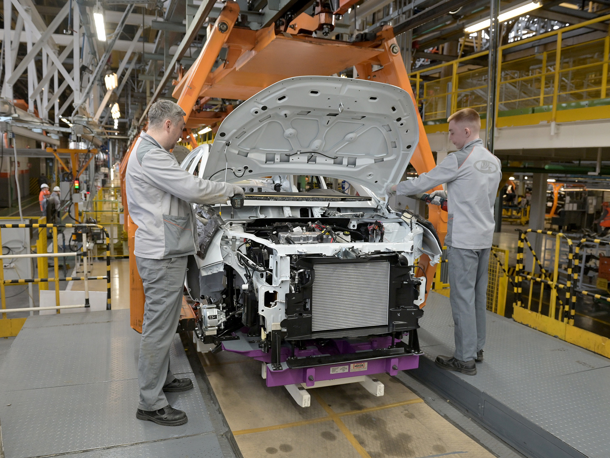 Former Advisor to Bo Andersson: Availability of Russian Cars is a Political Issue