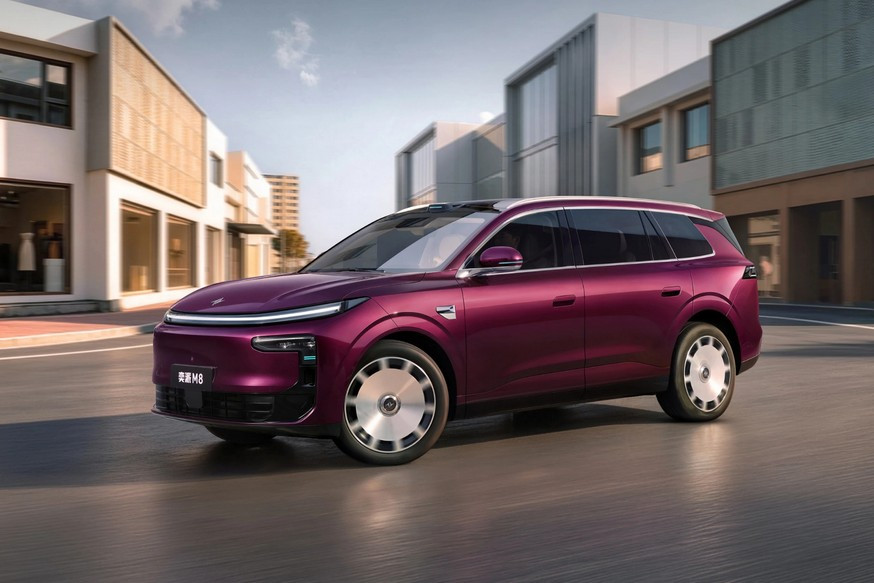 Dongfeng Yipai M8 Large Crossover: Huawei Electronics and Multiple Powertrain Options