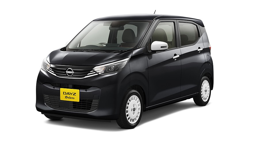 На фото: Nissan Dayz Bolero