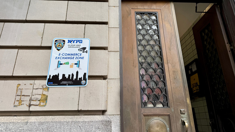 A safe e-commerce exchange zone in New York under surveillance by the NYPD.